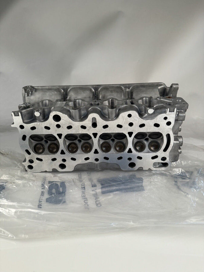 Honda Acura GSR HEAD VTEC DOHC Cylinder Head P72-2 OEM B18C1 1994-2001