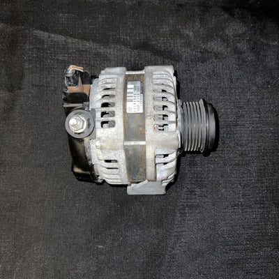 GMC Yukon Alternator 5.3L V8 (84143543) OEM 2015-2020