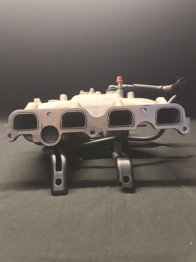 Hyundai Genesis Coupe A/T 2.0L Intake Manifold OEM  2008-2012