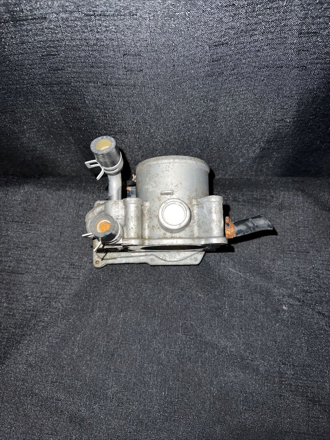 Hyundai Accent 1.6L Elec Throttle Body 35100-2b300 12-19 OEM