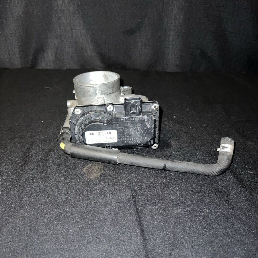 Mazda 3 Throttle Body 2.0L OEM (L3R4-13-640) ( 2006-2013)