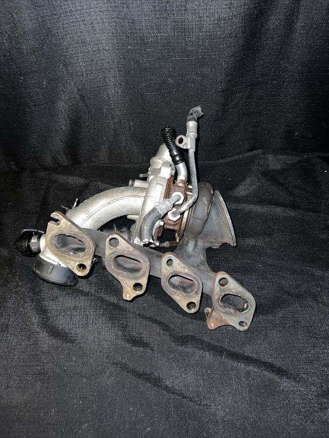 Chevrolet Cruz Garrett Turbocharger w/ Manifold 55565353 Trax Sonic (11-19)OEM