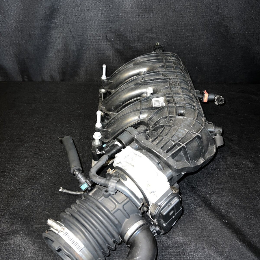 Chevrolet Impala GM Intake Manifold W/ Throttle body 3.6L 12650120 OEM 2012-2016
