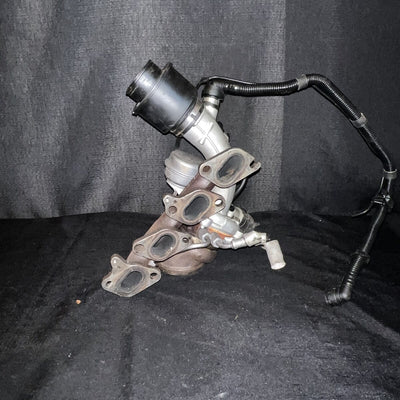 Chevrolet Cruz Garrett Turbocharger w/ Manifold 55565353 Trax Sonic (11-19)OEM