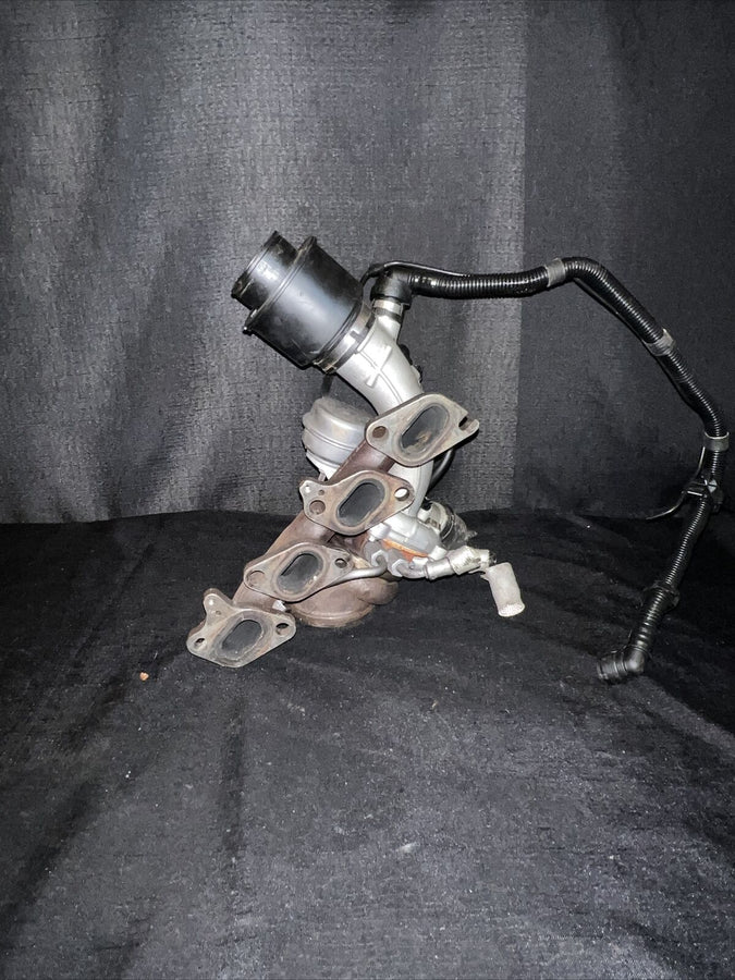 Chevrolet Cruz Garrett Turbocharger w/ Manifold 55565353 Trax Sonic (11-19)OEM