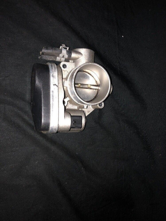Ford Fusion 3.0L V6 Throttle Body OEM 6E5E-9F991-AD 06-09 Lincoln Zephyr
