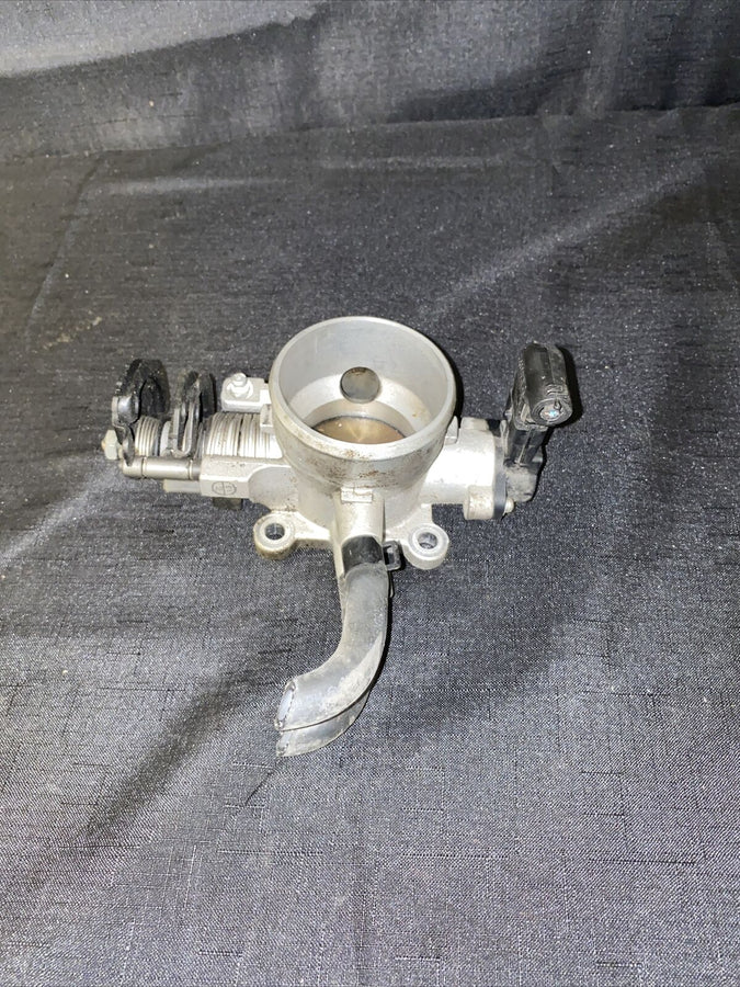 HYUNDAI ELANTRA 2.0L THROTTLE BODY 35100-23950 OEM 07-11