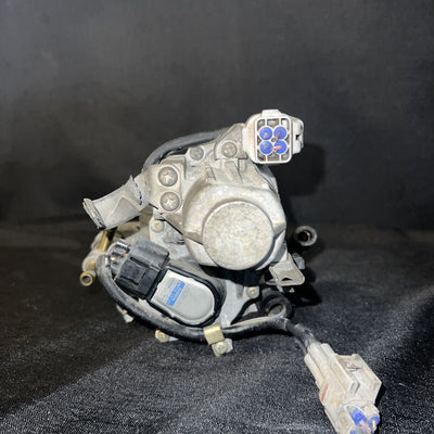 Toyota Landcruiser Throttle Body Assembly 4.7L w/motor OEM 22030-50142 (98-02)