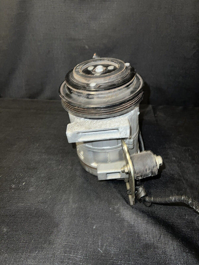 Nissan M35 A/C Compressor Oem 92600-EG00C Zexel 92600-EG00A 2006-2009