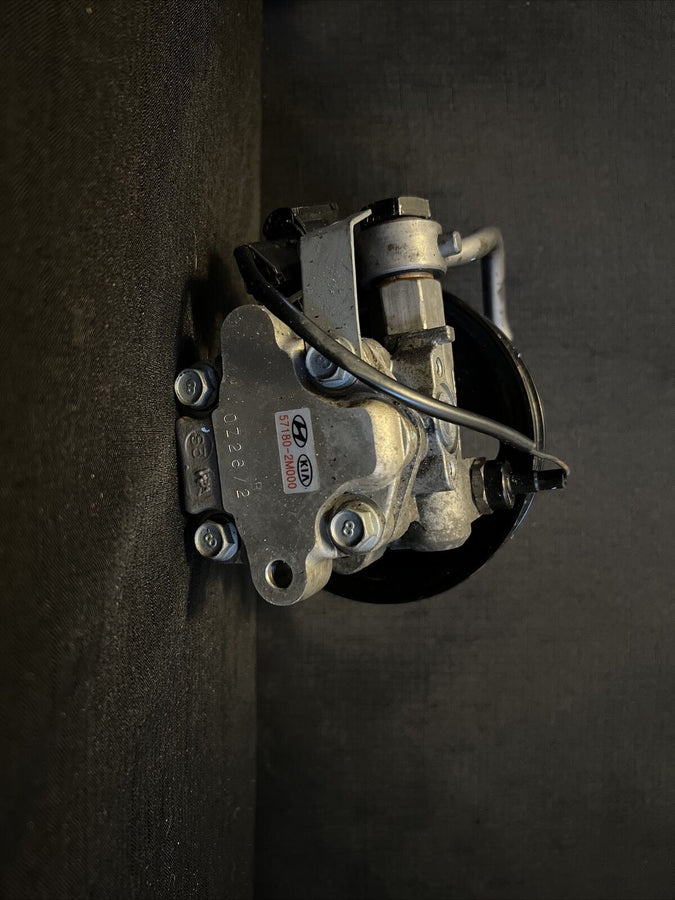 HYUNDAI GENESIS COUPE 2.0L POWER STEERING PUMP BELT DRIVEN 09-12 OEM 57180-2M000