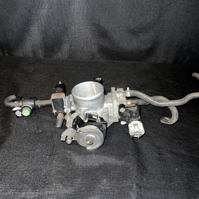 Honda Civic Throttle Body 1.7L AT 2001-2005 OEM
