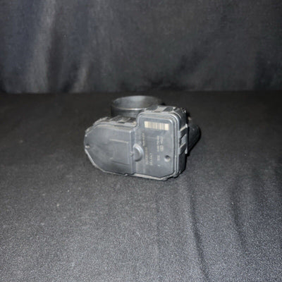 Jeep Wrangler Throttle Body Bosch 3.8L V6 OEM (04593858AB) (08-11)