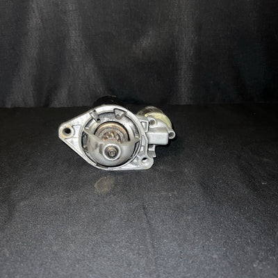 Isuzu Rodeo Bosch Starter Motor 2.7L OEM (92065921) (1998-2003)