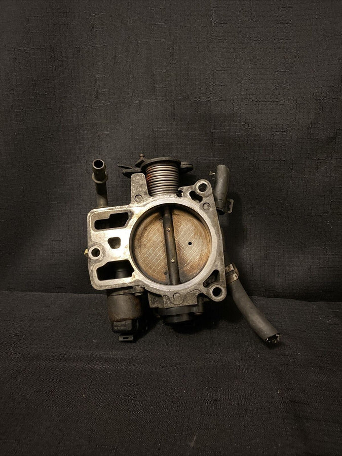 Chevrolet Express 1500 Throttle Body 5.3L V8 2003-2006 Savanna