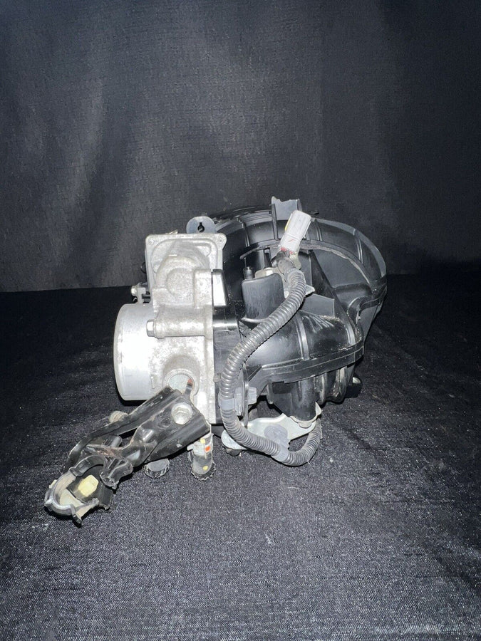 Toyota Camry Intake Manifold w/ Throttle Body 17120-0V010