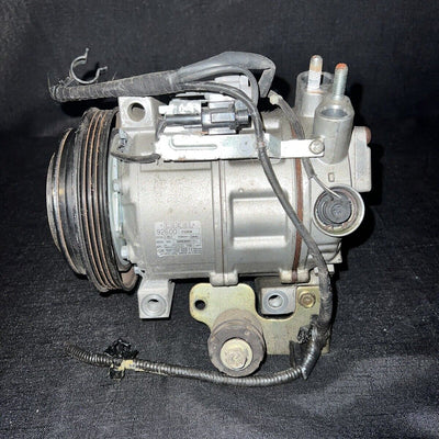 Nissan M35 A/C Compressor Oem 92600-EG00C Zexel 92600-EG00A 2006-2009