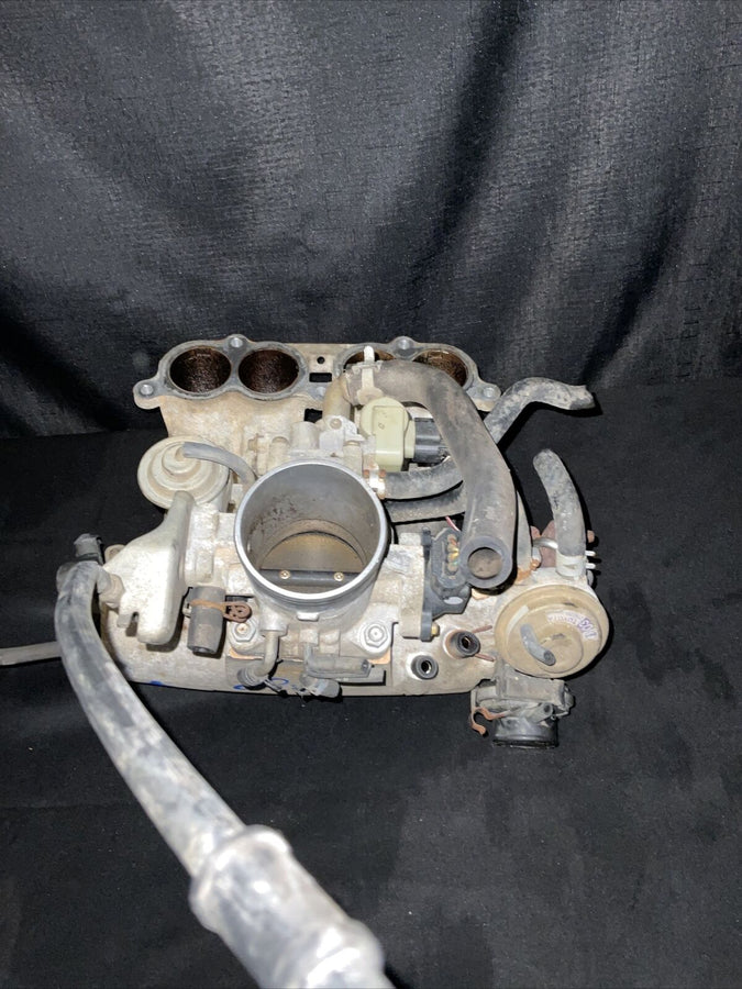 Toyota Tacoma Throttle Body/Intake Manifold 2.4L (22210-75210) (1997-2004)