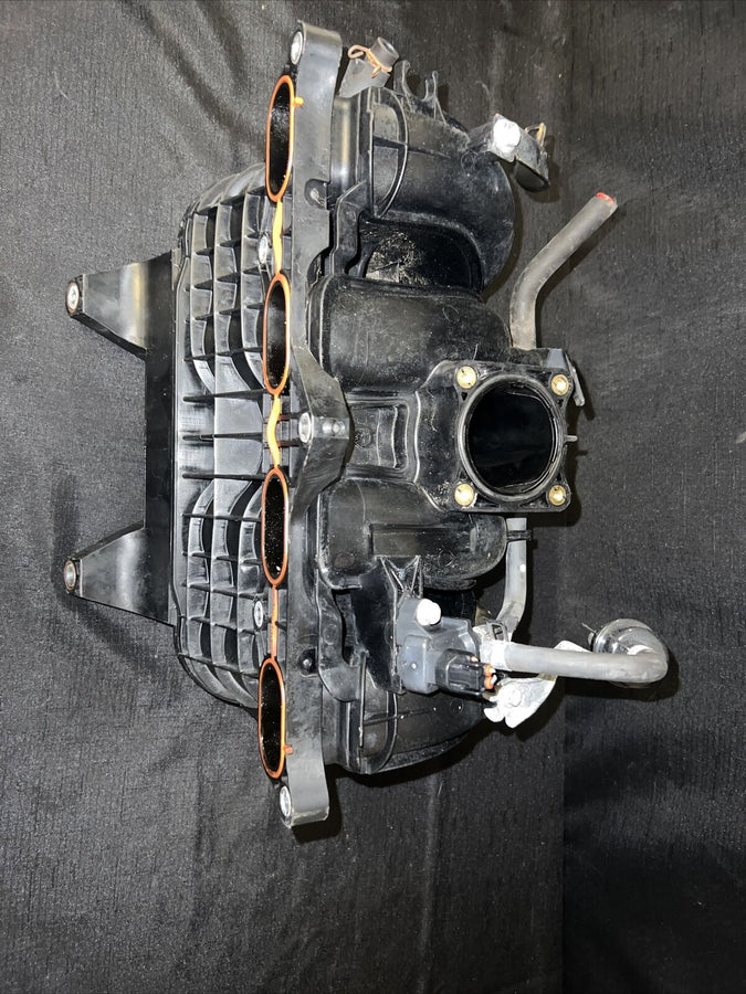Toyota Tacoma 2.7L Intake Manifold OEM