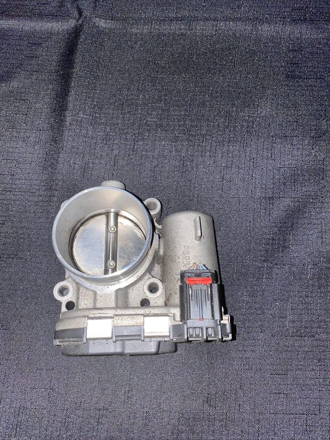 Ford Escape Throttle body 2.0L Turbo Eco Boost Electronic 2013-2014