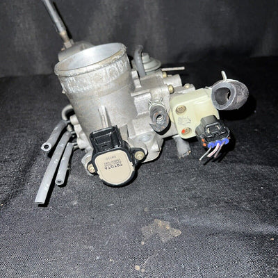 Toyota Tacoma 2.4l Throttle Body Assembly Manual Trans 22210-75210 1997-2004