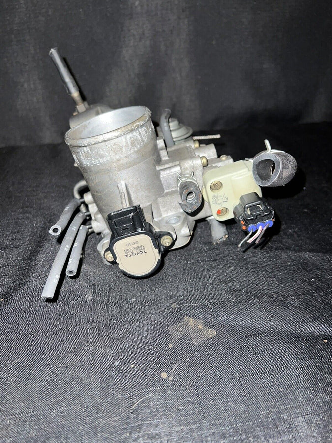 Toyota Tacoma 2.4l Throttle Body Assembly Manual Trans 22210-75210 1997-2004