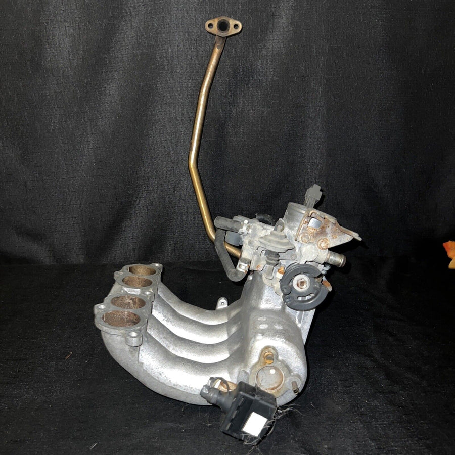 Toyota Tacoma Intake Manifold 2.7L & 2.4L With Throttle Body 00-04 (22210-75250)