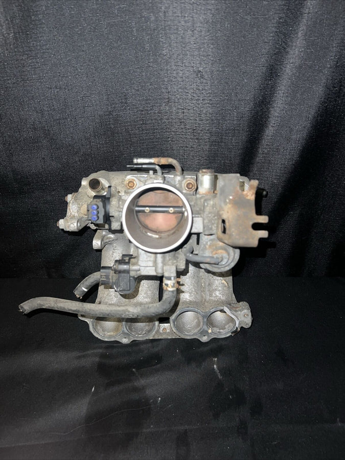 Toyota 4 Runner Throttle Body 2.7L & 2.4L W Throttle Body 00-04 (22210-75250) AT