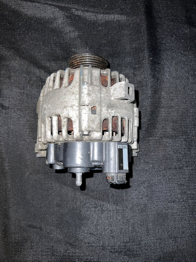Hyundai Genesis Altenator 2.0L Turbo 2013-2014 37301-2c110)