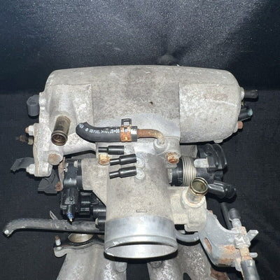 Toyota Tacoma 2.4L Throttle Body Assembly 22210-75240 Oem 2000-2004