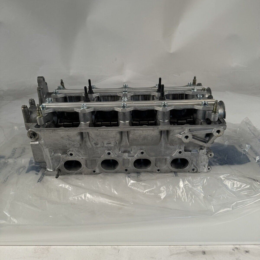 Honda Acura GSR HEAD VTEC DOHC Cylinder Head P72-2 OEM B18C1 1994-2001